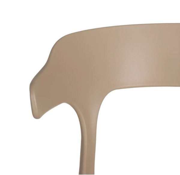 silla polipropileno curva en beige o blanco .